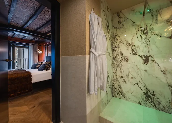 Pantheon - Residenze Di Charme Tatil Evi *